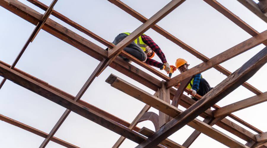 Professional residential roofers in Miami Gardens, FL